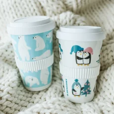 Termohrnek coffee to go s ledními medvědy Termohrnek coffee to go s ledními medvědy